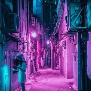 Meet your Posher, Adam